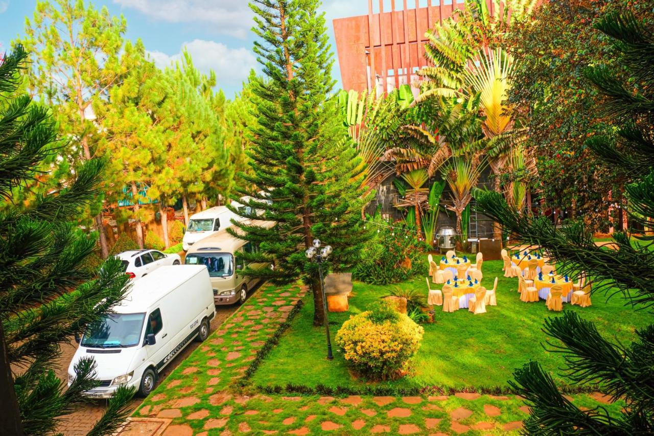 Trung Nguyen Coffee Resort Buon Ma Thuot Exterior photo