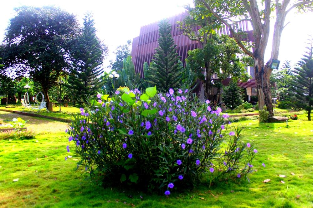 Trung Nguyen Coffee Resort Buon Ma Thuot Exterior photo